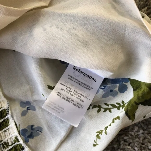 ✨SALE✨ Reformation Constance Top - Lucca - Picture 6 of 7